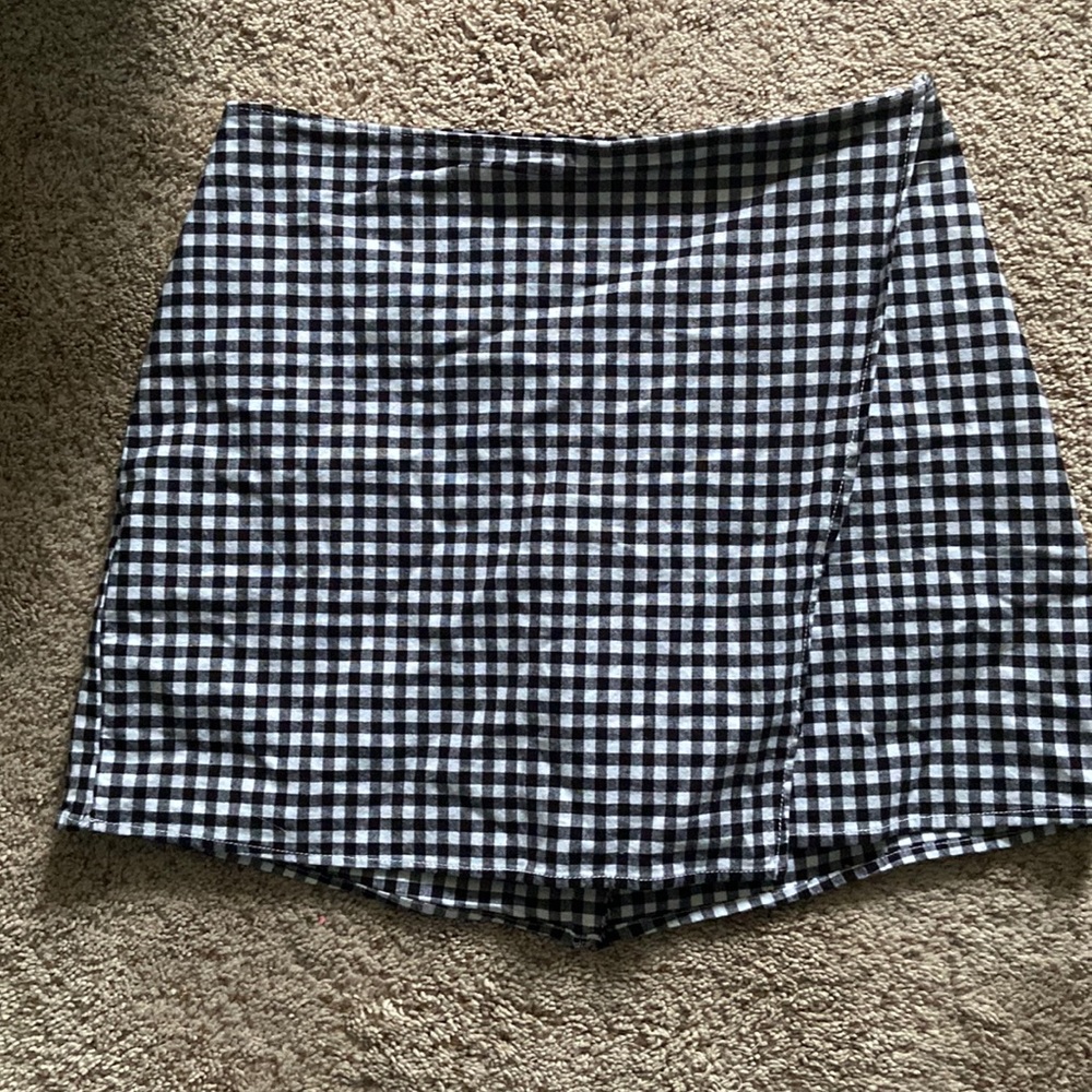 Hollister checkered high rise mini skirt